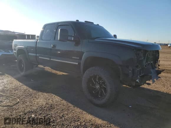 2007 Chevrolet Silverado 2500HD Work Truck with VIN 1GCHK29U97E176671, listed as a Copart auction lot 81140565 with 218,083 mi miles and Salvage title. Bid and sale history available at DreamBid. Image 4.