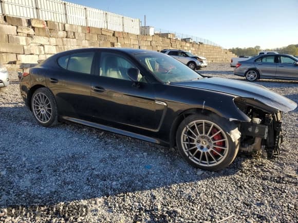 ✅ 2011 Porsche Panamera • VIN: WP0AA2A70BL013759 • Lot: 86196785. Wystawiony na Copart z przebiegiem 108 022 mil. Bezpłatny archiwum sprzedaży aukcyjnych z USA i szczegółowy raport historii pojazdu na DreamBid. Zdjęcie 4.