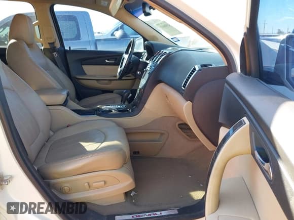 ✅ 2012 GMC Acadia Denali • VIN: 1GKKRTED5CJ169431 • Lot: 43500631. Listed on IAAI with 139,198 mi. Free auction sales archive from the USA and detailed vehicle history report at DreamBid. Image 5.