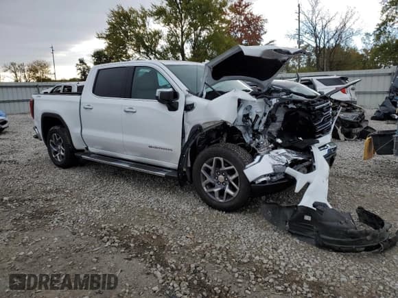 ✅ 2025 GMC Sierra 1500 SLT • VIN: 3GTUUDED2SG382460 • Лот: 87424545. Опубликован ранее на Copart с пробегом 1 028 миль. Бесплатный доступ к архиву аукционных продаж из США и подробный отчёт об истории автомобиля на DreamBid. Изображение 4.