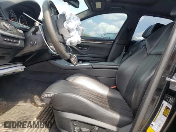 ✅ 2013 BMW M5 • VIN: WBSFV9C50DD096291 • Lot: 69560444. Listed on Copart with 85,723 mi. Free auction sales archive from the USA and detailed vehicle history report at DreamBid. Image 7.