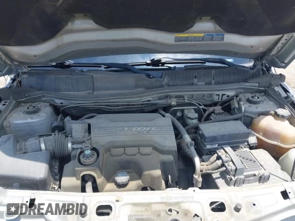 ✅ 2006 Chevrolet Equinox LS • VIN: 2CNDL13F766143800 • Лот: 42393590. Опубликован ранее на IAAI с пробегом 215 956 миль. Бесплатный доступ к архиву аукционных продаж из США и подробный отчёт об истории автомобиля на DreamBid. Изображение 10.