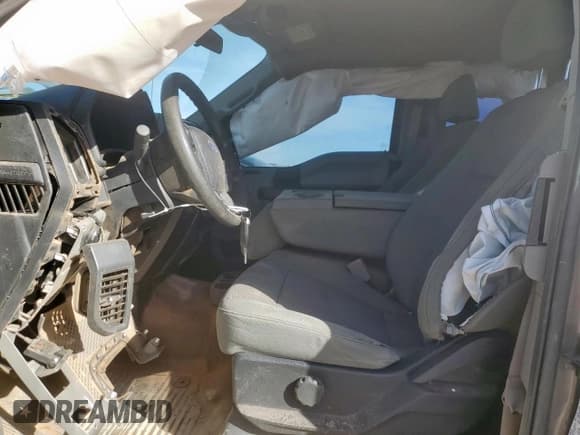 ✅ 2019 Ford F-250 XL • VIN: 1FT7X2B62KED52736 • Lot: 92912755. Listed on Copart with 115,732 mi. Free auction sales archive from the USA and detailed vehicle history report at DreamBid. Image 7.