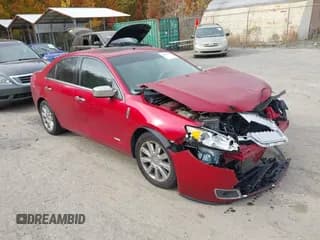 ✅ 2012 Lincoln MKZ Hybrid • VIN: 3LNDL2L35CR819659 • Lot: 43628290. Wystawiony na IAAI z przebiegiem 131 288 mil. Bezpłatny archiwum sprzedaży aukcyjnych z USA i szczegółowy raport historii pojazdu na DreamBid. Zdjęcie 1.