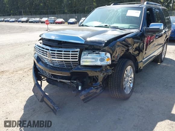 ✅ 2012 Lincoln Navigator • VIN: 5LMJJ2J56CEL06014 • Лот: 42077405. Опубликован ранее на IAAI с пробегом Не указан. Бесплатный доступ к архиву аукционных продаж из США и подробный отчёт об истории автомобиля на DreamBid. Изображение 6.