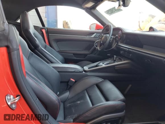 ✅ 2022 Porsche 911 Carrera S • VIN: WP0CB2A98NS244149 • Лот: 58419025. Опубликован ранее на Copart с пробегом Не указан. Бесплатный доступ к архиву аукционных продаж из США и подробный отчёт об истории автомобиля на DreamBid. Изображение 10.