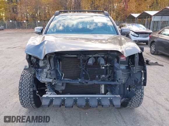 ✅ 2017 Toyota Tacoma TRD Off Road • VIN: 3TMCZ5ANXHM047622 • Lot: 43675723. Listed on IAAI with 124,168 mi. Free auction sales archive from the USA and detailed vehicle history report at DreamBid. Image 13.