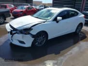 ✅ 2018 Mazda 3 Grand Touring • VIN: 3MZBN1W3XJM215561 • Лот: 41591009. Опубликован ранее на IAAI с пробегом 31 132 миль. Бесплатный доступ к архиву аукционных продаж из США и подробный отчёт об истории автомобиля на DreamBid. Изображение 17.