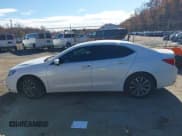 ✅ 2020 Acura TLX • VIN: 19UUB1F33LA006264 • Lot: 43666466. Wystawiony na IAAI z przebiegiem 87 510 mil. Bezpłatny archiwum sprzedaży aukcyjnych z USA i szczegółowy raport historii pojazdu na DreamBid. Zdjęcie 14.