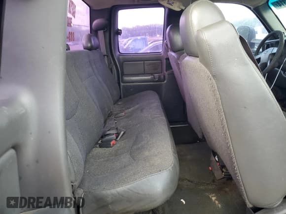 ✅ 2003 Chevrolet Silverado 2500HD LS • VIN: 1GCHC29U23E198146 • Лот: 73506314. Опубликован ранее на Copart с пробегом 232 549 миль. Бесплатный доступ к архиву аукционных продаж из США и подробный отчёт об истории автомобиля на DreamBid. Изображение 10.