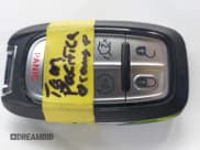 ✅ 2020 Chrysler Pacifica Limited • VIN: 2C4RC1GG9LR156300 • Lot: 43546540. Wystawiony na IAAI z przebiegiem Nie podano. Bezpłatny archiwum sprzedaży aukcyjnych z USA i szczegółowy raport historii pojazdu na DreamBid. Zdjęcie 11.