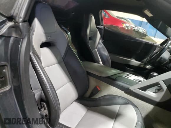 ✅ 2019 Chevrolet Corvette 2LT • VIN: 1G1YD3D77K5101955 • Lot: 86620864. Listed on Copart with 58,630 mi. Free auction sales archive from the USA and detailed vehicle history report at DreamBid. Image 10.