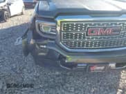 ✅ 2017 GMC Sierra 1500 Denali • VIN: 3GTU2PEJ3HG331779 • Lot: 43565411. Wystawiony na IAAI z przebiegiem 158 188 mil. Bezpłatny archiwum sprzedaży aukcyjnych z USA i szczegółowy raport historii pojazdu na DreamBid. Zdjęcie 6.