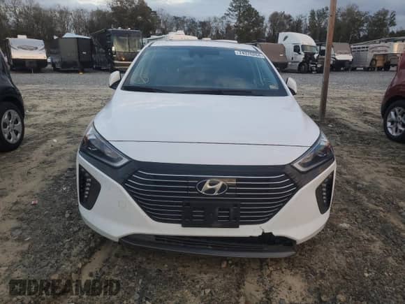 2019 Hyundai Ioniq Limited с VIN KMHC85LC6KU122734, выставлен на аукционе Copart как лот 74376264 с пробегом Не указан миль и На запчасти • Non repairable. История ставок и продаж доступна на DreamBid. Изображение 5.