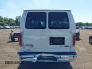 ✅ 2013 Ford Econoline Passenger XL • VIN: 1FBNE3BL6DDA13595 • Lot: 42570942. Wystawiony na IAAI z przebiegiem 135 652 mil. Bezpłatny archiwum sprzedaży aukcyjnych z USA i szczegółowy raport historii pojazdu na DreamBid. Zdjęcie 16.