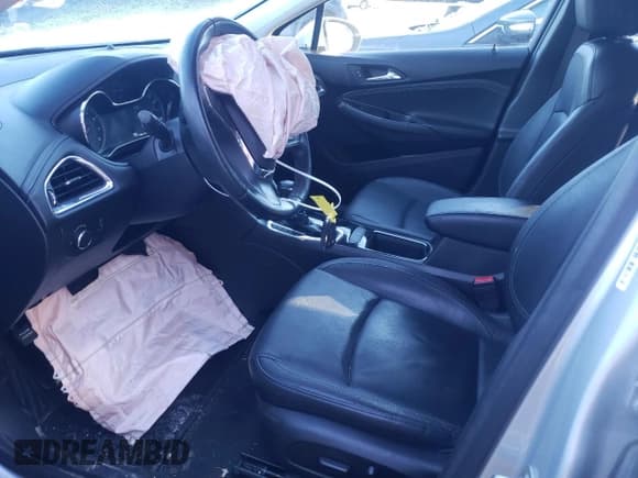 ✅ 2018 Chevrolet Cruze Premier • VIN: 1G1BF5SM9J7110695 • Lot: 71547442. Listed on Copart with 73,792 mi. Free auction sales archive from the USA and detailed vehicle history report at DreamBid. Image 7.