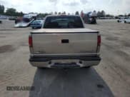 ✅ 2003 Chevrolet S-10 LS • VIN: 1GCDT13X83K186905 • Лот: 72262374. Опубликован ранее на Copart с пробегом 222 081 миль. Бесплатный доступ к архиву аукционных продаж из США и подробный отчёт об истории автомобиля на DreamBid. Изображение 6.