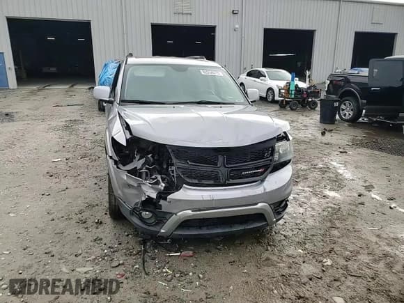✅ 2015 Dodge Journey Crossroad • VIN: 3C4PDCGG7FT698416 • Lot: 82298015. Listed on Copart with 103,981 mi. Free auction sales archive from the USA and detailed vehicle history report at DreamBid. Image 14.