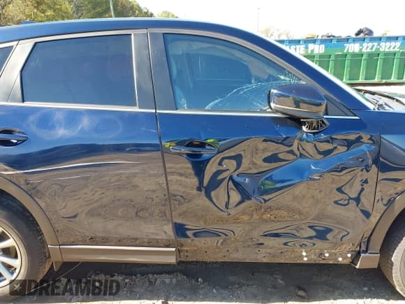 ✅ 2023 Mazda CX-5 S Preferred • VIN: JM3KFBCM7P0104875 • Lot: 43600852. Wystawiony na IAAI z przebiegiem 17 597 mil. Bezpłatny archiwum sprzedaży aukcyjnych z USA i szczegółowy raport historii pojazdu na DreamBid. Zdjęcie 6.