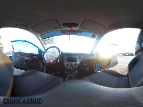 ✅ 2007 Ford Focus S • VIN: 1FAHP31N37W200345 • Лот: 43705945. Опубликован ранее на IAAI с пробегом 180 824 миль. Бесплатный доступ к архиву аукционных продаж из США и подробный отчёт об истории автомобиля на DreamBid. Изображение 18.