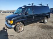 ✅ 2005 Ford Econoline Cargo • VIN: 1FTNE24L35HA02728 • Лот: 49546295. Опубликован ранее на Copart с пробегом 154 207 миль. Бесплатный доступ к архиву аукционных продаж из США и подробный отчёт об истории автомобиля на DreamBid. Изображение 1.