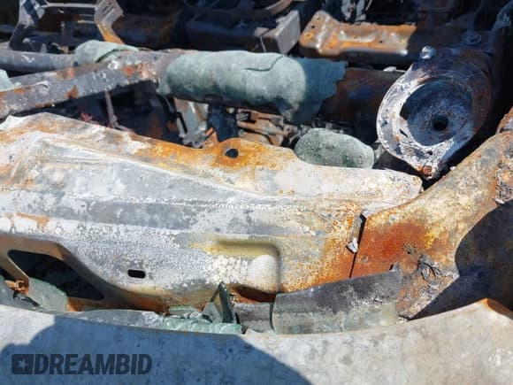 ✅ 2018 Ram 2500 Tradesman • VIN: 3C6UR5HJ8JG174257 • Lot: 42756530. Wystawiony na IAAI z przebiegiem 29 697 mil. Bezpłatny archiwum sprzedaży aukcyjnych z USA i szczegółowy raport historii pojazdu na DreamBid. Zdjęcie 9.