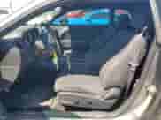 2012 Dodge Challenger SXT z VIN 2C3CDYAG7CH180240, wystawiony jako Copart lot #73298884 z przebiegiem 165 005 mil mil oraz Szkoda całkowita • Salvage title. Historia ofert i sprzedaży dostępna na DreamBid. Obrazek 7.