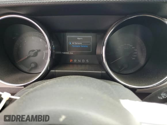 ✅ 2017 Ford Mustang EcoBoost Premium • VIN: 1FATP8UH6H5220271 • Lot: 85910865. Wystawiony na Copart z przebiegiem 144 493 mil. Bezpłatny archiwum sprzedaży aukcyjnych z USA i szczegółowy raport historii pojazdu na DreamBid. Zdjęcie 9.