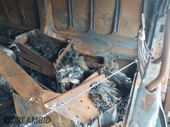 ✅ 2015 Ford Transit Cargo • VIN: 1FTNR1ZMXFKA45418 • Лот: 41585352. Опубликован ранее на IAAI с пробегом Не указан. Бесплатный доступ к архиву аукционных продаж из США и подробный отчёт об истории автомобиля на DreamBid. Изображение 8.