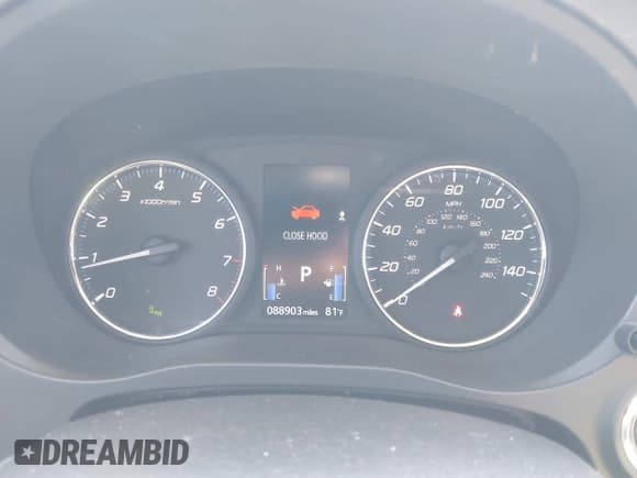 ✅ 2018 Mitsubishi Outlander SE • VIN: JA4AD3A36JZ003236 • Lot: 42413894. Wystawiony na IAAI z przebiegiem 88 903 mil. Bezpłatny archiwum sprzedaży aukcyjnych z USA i szczegółowy raport historii pojazdu na DreamBid. Zdjęcie 7.