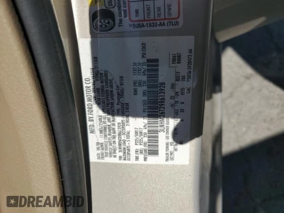 ✅ 2009 Lincoln MKZ • VIN: 3LNHM26T29R613928 • Lot: 84532235. Wystawiony na Copart z przebiegiem Nie podano. Bezpłatny archiwum sprzedaży aukcyjnych z USA i szczegółowy raport historii pojazdu na DreamBid. Zdjęcie 12.