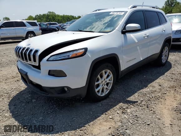 ✅ 2016 Jeep Cherokee Latitude • VIN: 1C4PJMCS4GW103610 • Лот: 58276745. Опубликован ранее на Copart с пробегом 135 868 миль. Бесплатный доступ к архиву аукционных продаж из США и подробный отчёт об истории автомобиля на DreamBid. Изображение 1.