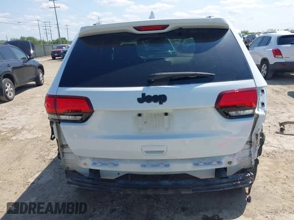 ✅ 2015 Jeep Grand Cherokee Laredo • VIN: 1C4RJEAG2FC856386 • Lot: 42353534. Listed on IAAI with 94,817 mi. Free auction sales archive from the USA and detailed vehicle history report at DreamBid. Image 17.