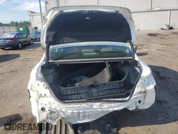 2021 Toyota Camry LE z VIN 4T1C11BK5MU037666, wystawiony jako Copart lot #65206165 z przebiegiem 51 582 mil mil oraz Szkoda całkowita • Salvage title. Historia ofert i sprzedaży dostępna na DreamBid. Obrazek 6.