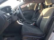 ✅ 2016 Honda Accord EX • VIN: 1HGCR2F01GA025095 • Lot: 80661895. Wystawiony na Copart z przebiegiem 106 918 mil. Bezpłatny archiwum sprzedaży aukcyjnych z USA i szczegółowy raport historii pojazdu na DreamBid. Zdjęcie 7.