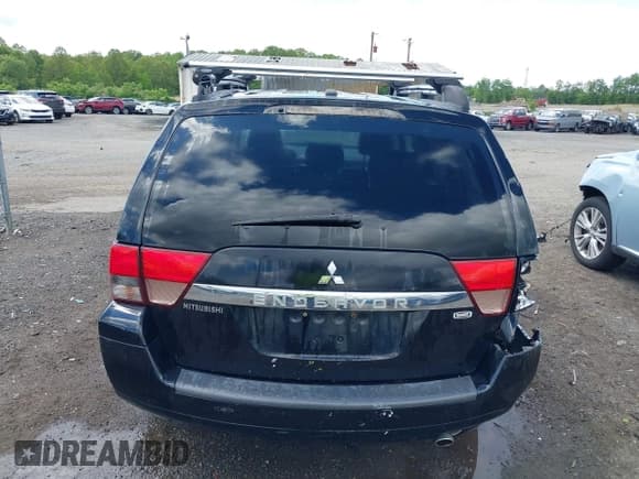 ✅ 2010 Mitsubishi Endeavor SE • VIN: 4A4JN3AS5AE019048 • Lot: 42189797. Wystawiony na IAAI z przebiegiem 193 871 mil. Bezpłatny archiwum sprzedaży aukcyjnych z USA i szczegółowy raport historii pojazdu na DreamBid. Zdjęcie 16.