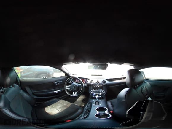 ✅ 2019 Ford Mustang GT Premium • VIN: 1FA6P8CF2K5187919 • Lot: 43166833. Wystawiony na IAAI z przebiegiem 90 298 mil. Bezpłatny archiwum sprzedaży aukcyjnych z USA i szczegółowy raport historii pojazdu na DreamBid. Zdjęcie 18.