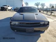 ✅ 2013 Dodge Challenger Rallye Redline • VIN: 2C3CDYAG4DH561982 • Lot: 46873885. Wystawiony na Copart z przebiegiem 125 691 mil. Bezpłatny archiwum sprzedaży aukcyjnych z USA i szczegółowy raport historii pojazdu na DreamBid. Zdjęcie 5.