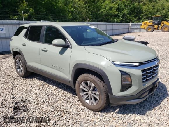 ✅ 2025 Chevrolet Equinox AWD LT • VIN: 3GNAXPEG5SL188848 • Lot: 62809915. Wystawiony na Copart z przebiegiem 1 398 mil. Bezpłatny archiwum sprzedaży aukcyjnych z USA i szczegółowy raport historii pojazdu na DreamBid. Zdjęcie 4.