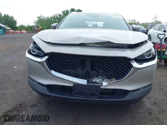 ✅ 2024 Mazda CX-30 S Preferred • VIN: 3MVDMBCM7RM702714 • Lot: 42266998. Listed on IAAI with 4,441 mi. Free auction sales archive from the USA and detailed vehicle history report at DreamBid. Image 6.