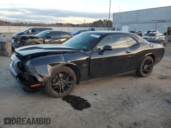 ✅ 2017 Dodge Challenger R/T • VIN: 2C3CDZBT9HH558180 • Lot: 93423055. Listed on Copart with 87,493 mi. Free auction sales archive from the USA and detailed vehicle history report at DreamBid. Image 1.