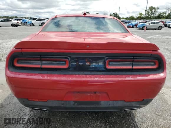 2016 Dodge Challenger SXT Plus с VIN 2C3CDZAG0GH306885, выставлен на аукционе Copart как лот 80127905 с пробегом 87 933 миль миль и Списание • Salvage title. История ставок и продаж доступна на DreamBid. Изображение 6.