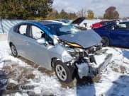 ✅ 2013 Toyota Prius Three • VIN: JTDKN3DU5D5645633 • Lot: 43653754. Listed on IAAI with Not provided. Free auction sales archive from the USA and detailed vehicle history report at DreamBid. Image 1.