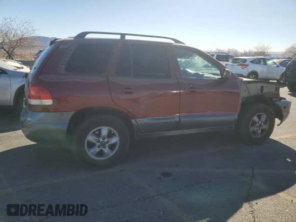 2005 Hyundai Santa Fe GLS с VIN KM8SC13D85U933502, выставлен на аукционе Copart как лот 42212285 с пробегом 199 563 миль миль и Списание • Salvage title. История ставок и продаж доступна на DreamBid. Изображение 3.