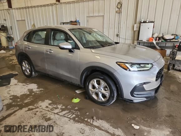 ✅ 2024 Honda HR-V LX • VIN: 3CZRZ2H3XRM718165 • Лот: 85507515. Опубликован ранее на Copart с пробегом 40 400 миль. Бесплатный доступ к архиву аукционных продаж из США и подробный отчёт об истории автомобиля на DreamBid. Изображение 4.