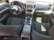 ✅ 2014 Subaru Legacy 2.5i • VIN: 4S3BMAA62E1011458 • Lot: 48150615. Wystawiony na Copart z przebiegiem 108 067 mil. Bezpłatny archiwum sprzedaży aukcyjnych z USA i szczegółowy raport historii pojazdu na DreamBid. Zdjęcie 8.