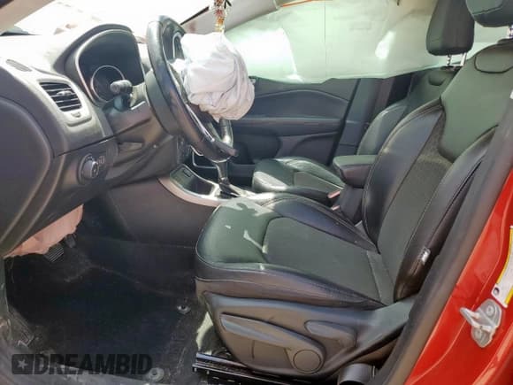 ✅ 2020 Jeep Compass Latitude • VIN: 3C4NJCBB2LT205801 • Lot: 66354015. Listed on Copart with 69,913 mi. Free auction sales archive from the USA and detailed vehicle history report at DreamBid. Image 7.