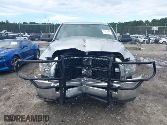 ✅ 2018 Ram 2500 Tradesman • VIN: 3C6UR5HJ7JG316601 • Лот: 43413595. Опубликован ранее на IAAI с пробегом 109 395 миль. Бесплатный доступ к архиву аукционных продаж из США и подробный отчёт об истории автомобиля на DreamBid. Изображение 11.