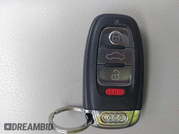 ✅ 2009 Audi A4 Premium • VIN: WAUJF78K19N066782 • Lot: 42757809. Wystawiony na IAAI z przebiegiem 151 947 mil. Bezpłatny archiwum sprzedaży aukcyjnych z USA i szczegółowy raport historii pojazdu na DreamBid. Zdjęcie 11.