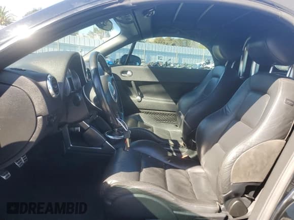 ✅ 2001 Audi TT • VIN: TRUUT28N311037162 • Лот: 87458335. Опубликован ранее на Copart с пробегом 144 760 миль. Бесплатный доступ к архиву аукционных продаж из США и подробный отчёт об истории автомобиля на DreamBid. Изображение 7.